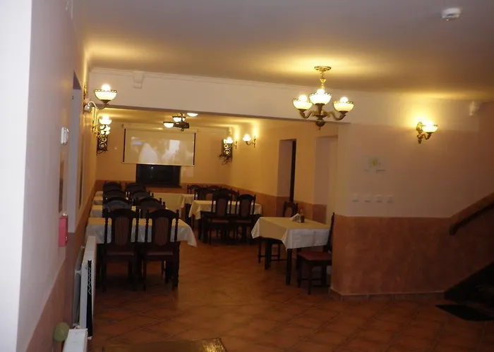 Pulcinske Skaly Gasthof *