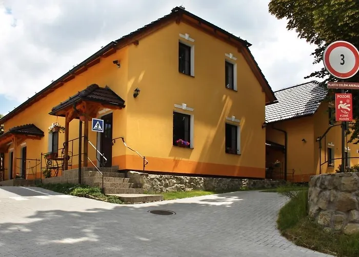 Pulcinske Skaly Gasthof Pulcin